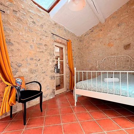 Apartment La Maison Perchee Allex