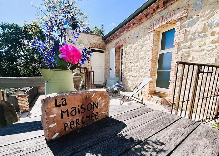 La Maison Perchee *